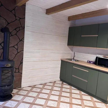 Pavlux House *